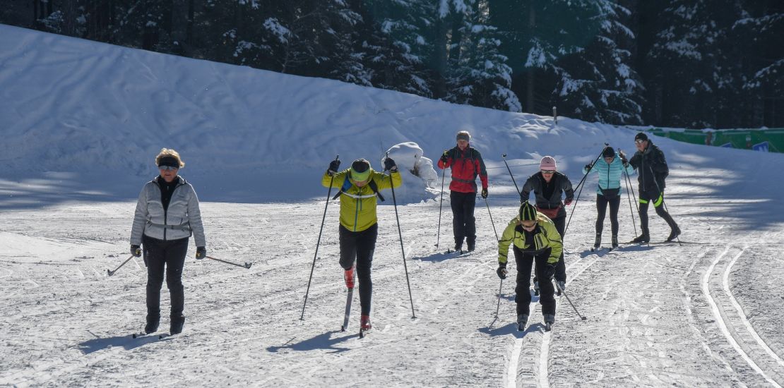 Suksien voitelu opas